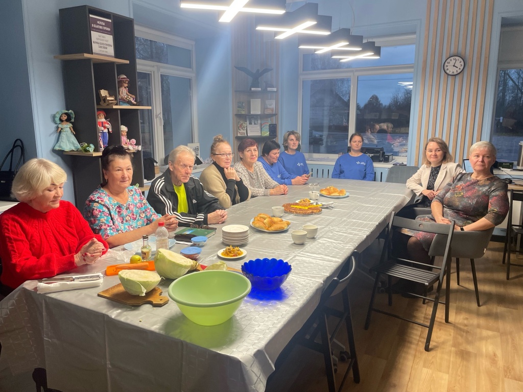 Капустные посиделки в библиотеке ZpGLsLn4t0UlLLEpaDBqmFRKXa_9iCETNYFup6WytzCTPCDkeXhnxtbGVrRPdG6VNuNxPZwM2zDAPs6D9gCUWo3Y.jpg