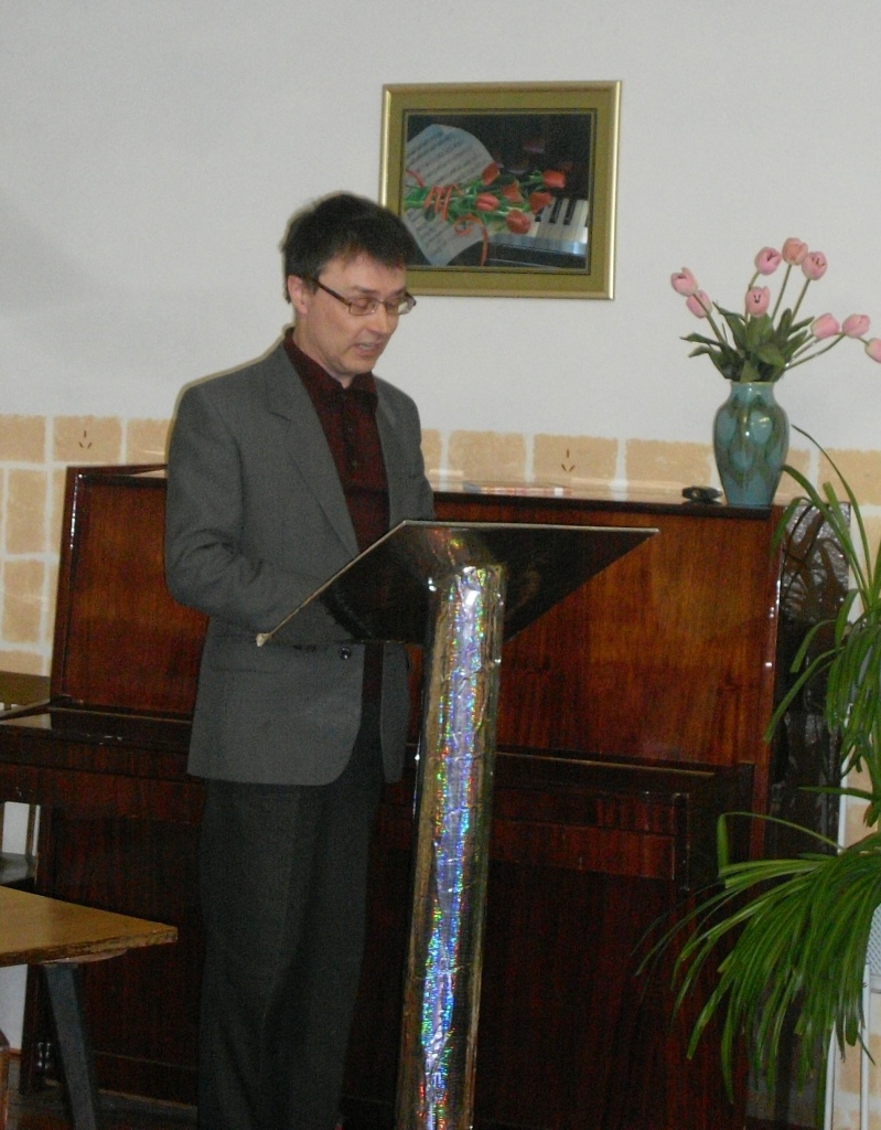 SL382575.JPG