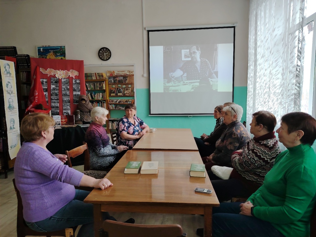 Беседа в Тимошинской сельской библиотеке.jpg