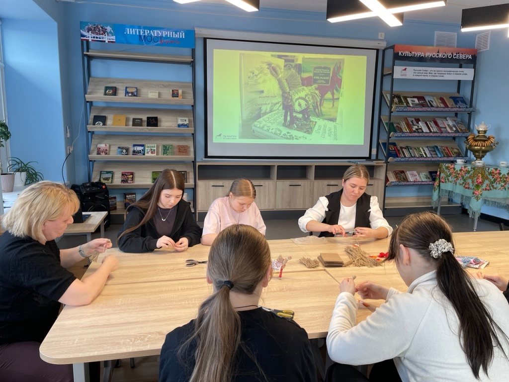 участники мастер-класса "Солнечный конь"