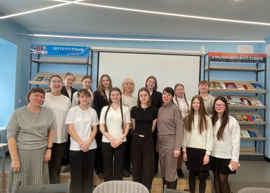 Участники III Малых Абрамовских чтений.jpg